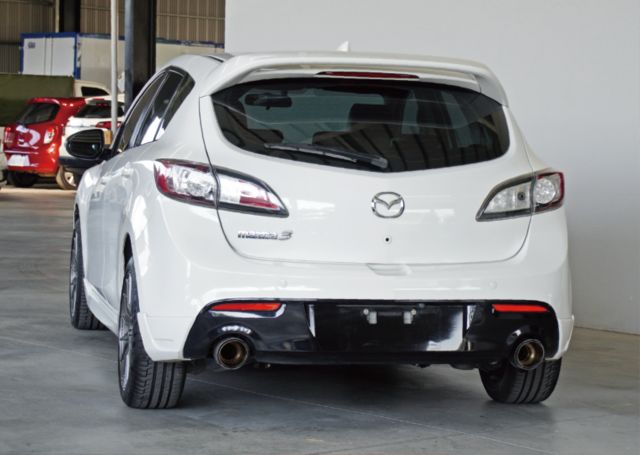 『舒適跑車座椅❖IKEY一鍵啟閉系統』定速巡航｜SRS安全氣囊｜雙區恆溫空調｜電動天窗｜F1換檔快撥｜5門 馬3  第3張相片