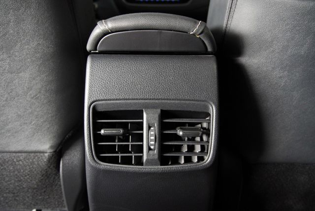 『TSS安全防護系統❖僅跑2萬2』預警式防護｜7安｜全速域定速跟車｜倒車顯影｜車道偏移｜智慧遠光燈｜房車  第18張相片