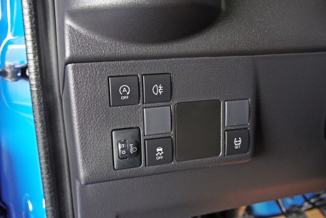 『僅跑3萬1❖框式 手排貨車』循跡防滑｜雙安全氣囊｜光感應頭燈｜胎壓偵測｜節能怠速熄火｜藍牙音響｜煞車輔助系統  第11張相片