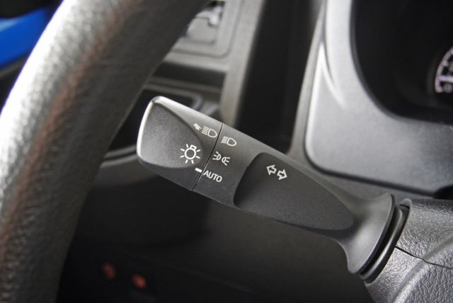 『僅跑3萬1❖框式 手排貨車』循跡防滑｜雙安全氣囊｜光感應頭燈｜胎壓偵測｜節能怠速熄火｜藍牙音響｜煞車輔助系統  第16張相片