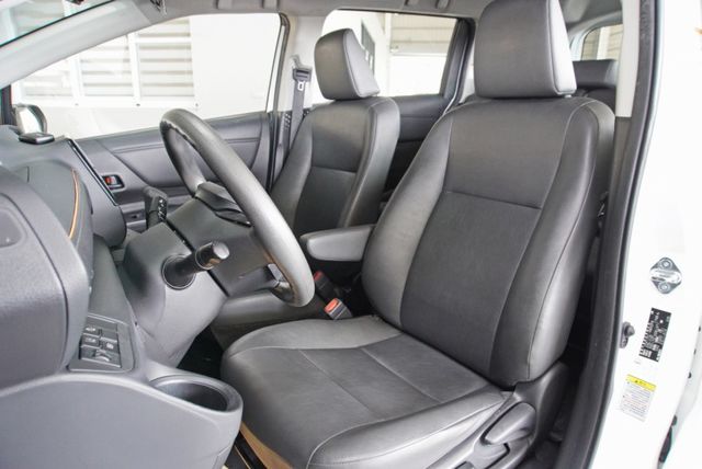 『僅跑3萬4❖主動安全系統』第三排座椅｜循跡防滑｜6安｜光感應頭燈｜IKEY｜預警式防護｜車道偏移警示｜7人座 休旅車  第6張相片