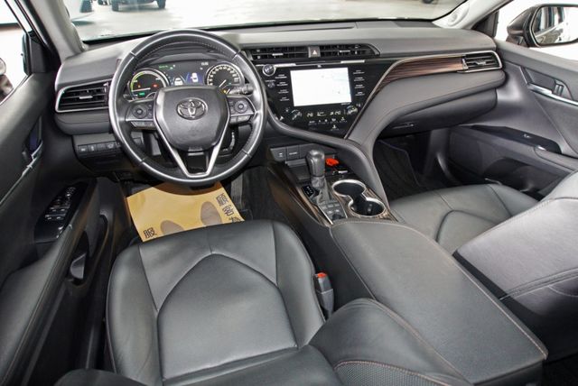 『油電混合 旗艦❖高剛性底盤』ACC車距維持｜7安｜盲點｜抬頭顯示器｜雙前電動座椅｜全景天窗｜預警式防護｜IKEY｜房車  第5張相片