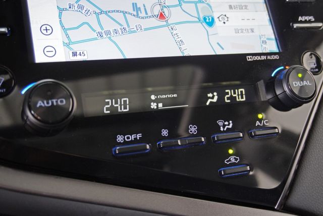 『油電混合 旗艦❖高剛性底盤』ACC車距維持｜7安｜盲點｜抬頭顯示器｜雙前電動座椅｜全景天窗｜預警式防護｜IKEY｜房車  第17張相片