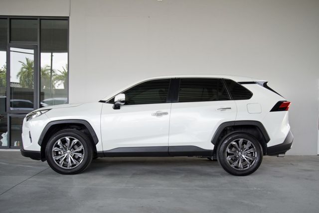 『汽油頂配旗艦版❖電子式後視鏡』盲點｜7安｜ACC跟車｜環景｜IKEY｜電動尾門｜CARPLAY｜車道偏移｜休旅車  第4張相片