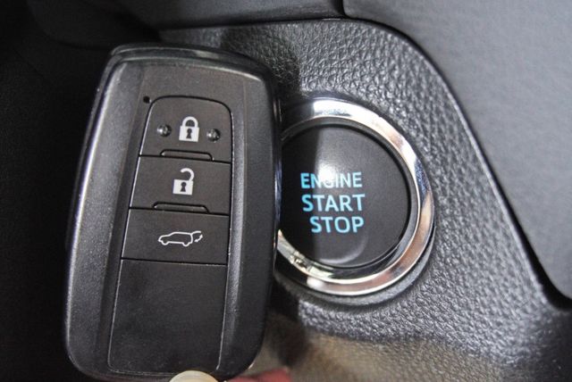 『汽油頂配旗艦版❖電子式後視鏡』盲點｜7安｜ACC跟車｜環景｜IKEY｜電動尾門｜CARPLAY｜車道偏移｜休旅車  第13張相片