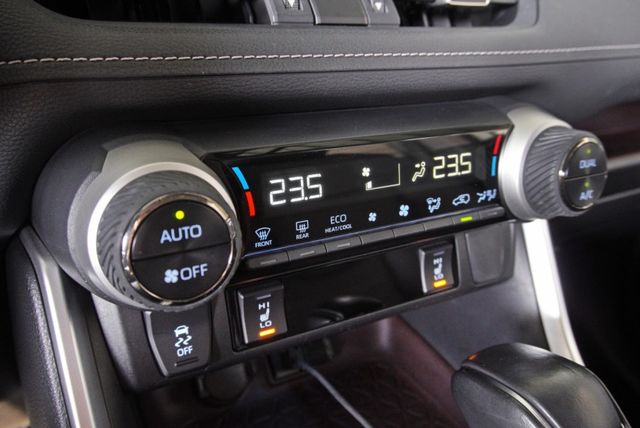 『汽油頂配旗艦版❖電子式後視鏡』盲點｜7安｜ACC跟車｜環景｜IKEY｜電動尾門｜CARPLAY｜車道偏移｜休旅車  第16張相片