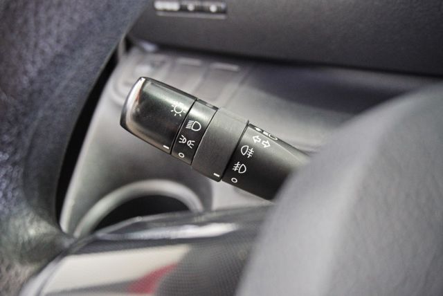 『7人座 休旅車❖九大主動安全系統』定速巡航｜6安｜循跡防滑｜下淺式第三排座椅｜倒車顯影｜行車紀錄器｜循跡防滑  第13張相片