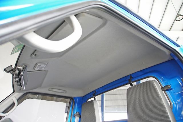 『四輪傳動❖白鐵貨斗❖僅跑2萬9』循跡防滑｜車身動態穩定｜光感應頭燈｜胎壓偵測｜冷暖空調｜斜坡起步｜手排 框式貨車  第8張相片