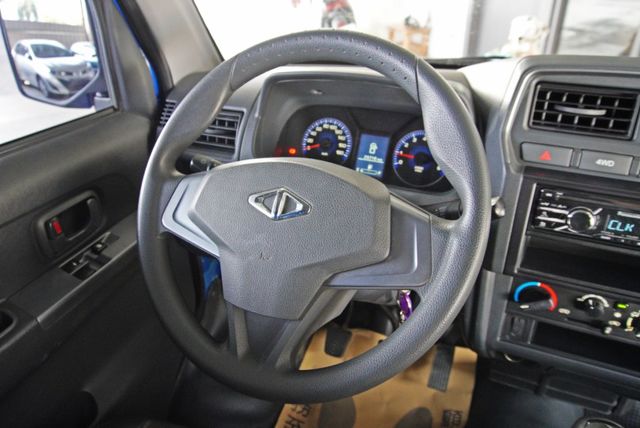 『四輪傳動❖白鐵貨斗❖僅跑2萬9』循跡防滑｜車身動態穩定｜光感應頭燈｜胎壓偵測｜冷暖空調｜斜坡起步｜手排 框式貨車  第11張相片