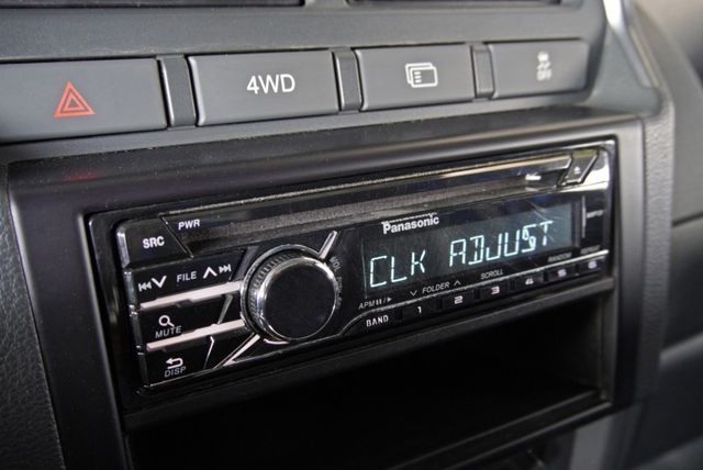 『四輪傳動❖白鐵貨斗❖僅跑2萬9』循跡防滑｜車身動態穩定｜光感應頭燈｜胎壓偵測｜冷暖空調｜斜坡起步｜手排 框式貨車  第14張相片