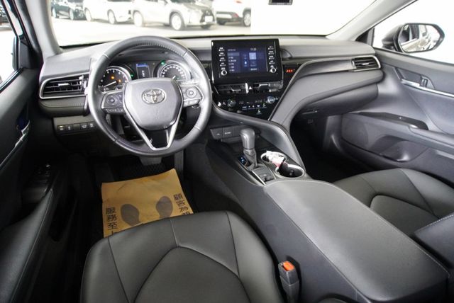 『尊爵版❖小改款升級TSS安全防護❖僅跑1萬5』全速域車距維持｜7安｜車道循跡｜預警式防護｜CARPLAY｜房車  第5張相片