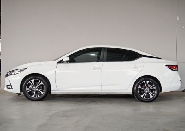 『主被動智型科技❖碰撞預警』360環景｜智慧型定速控制｜6安｜盲點｜倒車顯影｜車道偏移輔助｜小車 房車  第4張相片