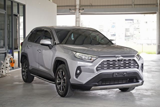 『僅跑2萬8❖電子式後視鏡』盲點｜抬頭顯示｜ACC跟車｜360環景｜IKEY｜電動尾門｜CARPLAY｜車道偏移｜休旅車  第2張相片