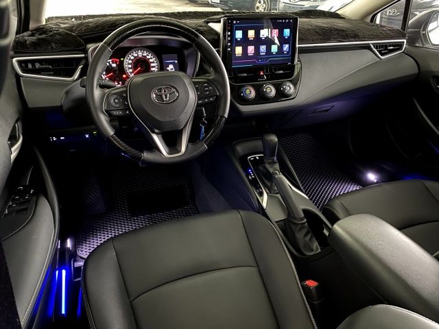 『僅跑6千5❖極新車買到賺到』ACC全速域｜9安｜倒車顯影｜藍牙｜前後雷達｜行車紀錄器｜後座出風口｜CARPLAY｜房車  第5張相片