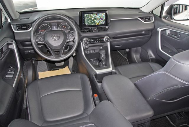 『駕駛輔助系統❖高剛性車體』ACC定速跟車｜循跡防滑｜7安｜CARPLAY｜倒車顯影｜導航｜車道偏移｜預警防護｜休旅車  第6張相片