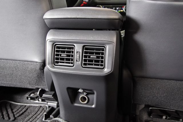 『駕駛輔助系統❖高剛性車體』ACC定速跟車｜循跡防滑｜7安｜CARPLAY｜倒車顯影｜導航｜車道偏移｜預警防護｜休旅車  第10張相片