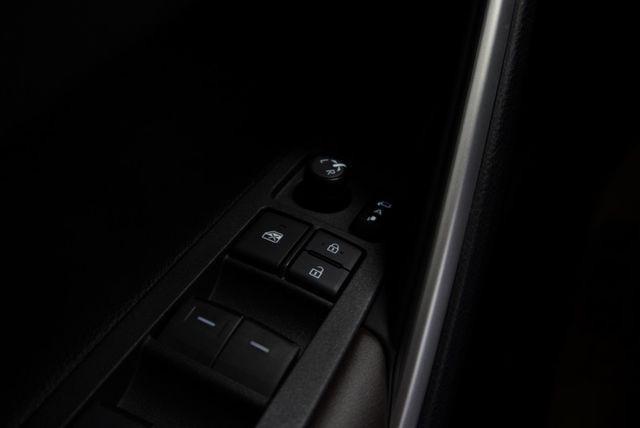 『僅跑5千7❖豪華輕油電』ACC全速域｜PCS預警防護｜無線CARPLAY｜5安｜IKEY免鑰｜循跡防滑｜休旅車  第13張相片