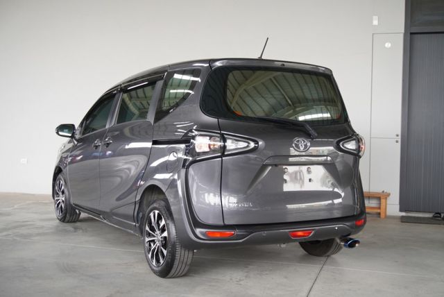 『僅跑4萬5❖主動安全防護系統』IKEY｜車道偏離警示｜6安｜倒車顯影+雙側影像｜循跡防滑｜斜坡起步｜5人座休旅車  第3張相片