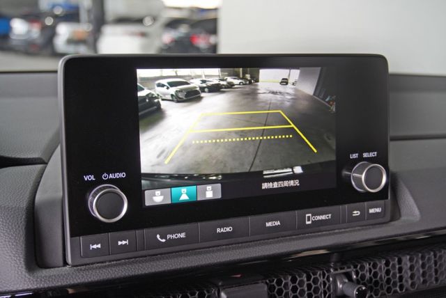 『僅跑1萬6❖智慧型安全防護』ACC定速巡航｜車道維持輔助｜8安｜怠速熄火｜倒車顯影｜CARPLAY｜循跡防滑｜休旅車  第16張相片