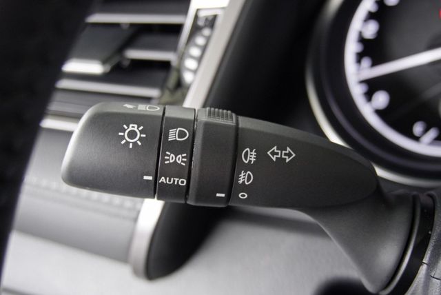 『僅跑1萬9❖TSS主動安全防護』ACC跟車｜循跡防滑｜7安｜車道偏移｜倒車顯影｜雙系統CARPLAY｜預警式防護｜房車  第19張相片