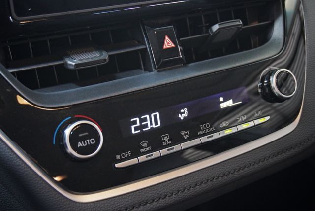 『主被動安全科技標配❖僅跑2萬9』ACC全速域跟車｜循跡防滑｜7安｜車道偏離警示｜雙駕馭模式｜倒車顯影｜預警式防護｜房車  第13張相片