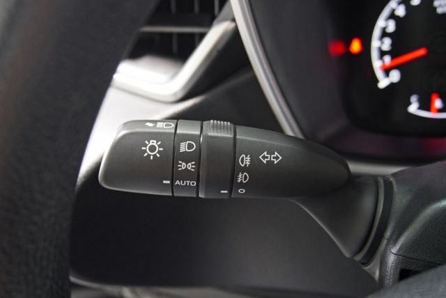 『主被動安全科技標配❖僅跑2萬9』ACC全速域跟車｜循跡防滑｜7安｜車道偏離警示｜雙駕馭模式｜倒車顯影｜預警式防護｜房車  第18張相片