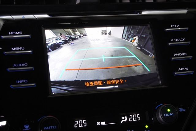 『小改款升級TSS安全防護❖僅跑5萬2』ACC跟車｜7安｜盲點｜預警式防護｜倒車顯影｜循跡防滑｜房車  第9張相片