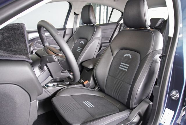 『新改款ACTIVE車型❖僅跑6千9❖』無線CARPLAY｜6安｜車道導正輔助｜倒車顯影｜全速域巡航ACC｜煞停｜5門  第6張相片