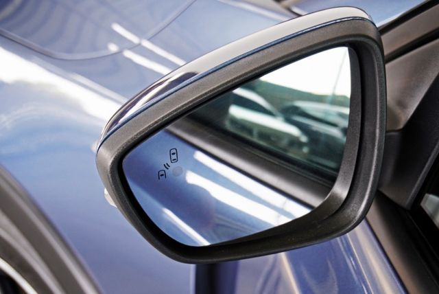 『新改款ACTIVE車型❖僅跑6千9❖』無線CARPLAY｜6安｜車道導正輔助｜倒車顯影｜全速域巡航ACC｜煞停｜5門  第9張相片