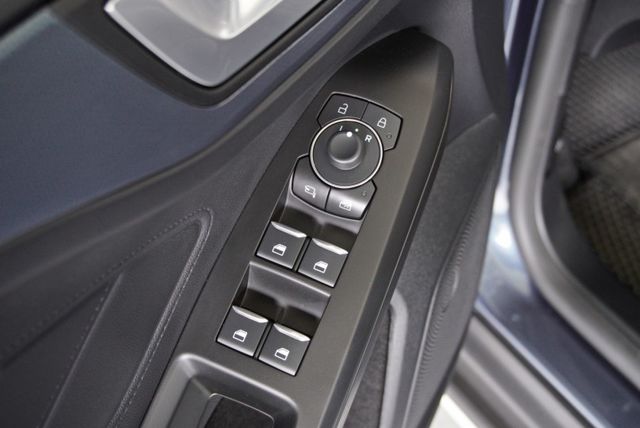 『新改款ACTIVE車型❖僅跑6千9❖』無線CARPLAY｜6安｜車道導正輔助｜倒車顯影｜全速域巡航ACC｜煞停｜5門  第10張相片