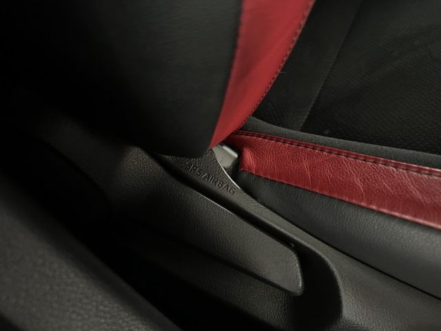 『旗艦跑格❖ACC全速域』預警防護｜7安｜車道循跡｜盲點｜抬頭顯影｜IKEY｜CARPLAY｜LED頭燈｜SUV休旅  第11張相片