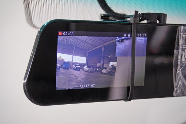 『僅跑5萬8❖標準7人座』電動後視鏡｜雙安全氣囊｜後視鏡倒車顯影｜行車紀錄器｜倒車雷達｜恆溫空調｜休旅車  第16張相片
