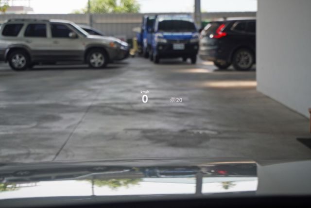 『輕油電7人座❖僅跑9千』ACC跟車｜5安｜車道維持｜LED頭燈｜無線CARPLAY｜電動尾門｜抬頭顯影｜SUV休旅  第15張相片