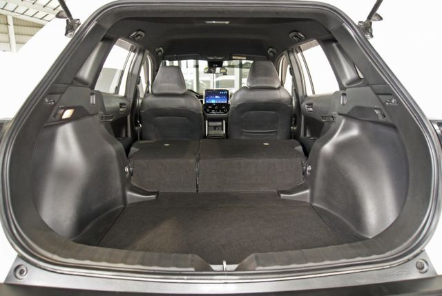 『主動安全輔助❖預警式防護』ACC定速跟車｜5安｜車道維持輔助｜倒車顯影｜無線CARPLAY｜導航｜行車記錄器｜休旅車  第9張相片