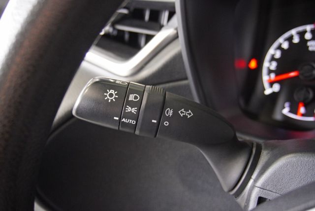 『主動安全輔助❖預警式防護』ACC定速跟車｜5安｜車道維持輔助｜倒車顯影｜無線CARPLAY｜導航｜行車記錄器｜休旅車  第19張相片