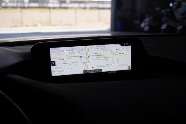 『360環景❖全速域定速巡航』導航｜7安｜駕駛疲勞警示｜雙系統CARPLAY｜盲點｜換檔撥片｜車道偏移｜房車  第11張相片