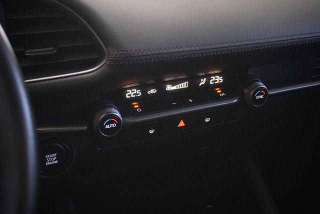 『360環景❖全速域定速巡航』導航｜7安｜駕駛疲勞警示｜雙系統CARPLAY｜盲點｜換檔撥片｜車道偏移｜房車  第12張相片