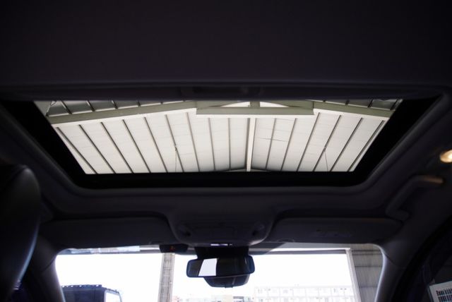 『盲點偵測❖定速巡航』雙系統CARPLAY｜IKEY免鑰｜4安｜倒車顯影｜電動天窗｜HID頭燈｜循跡防滑｜SUV休旅車  第5張相片