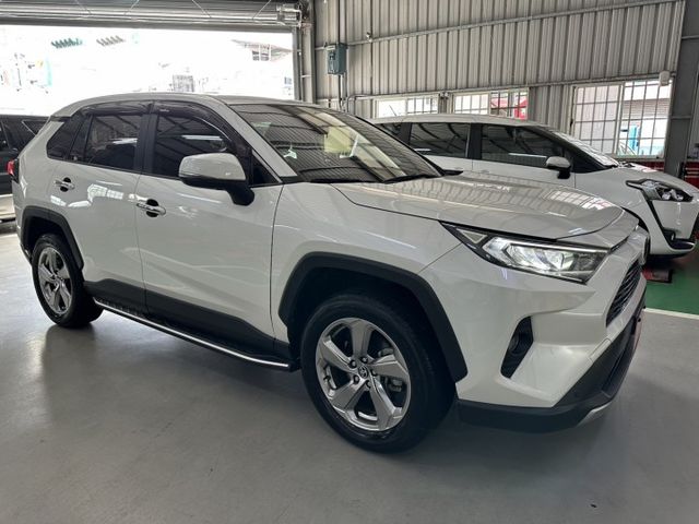 RAV4  第2張相片