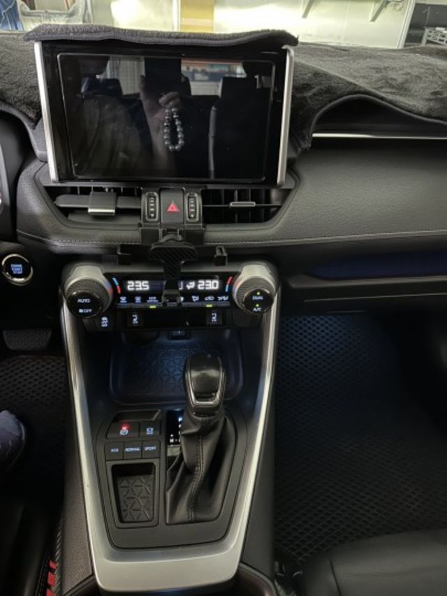RAV4  第9張相片