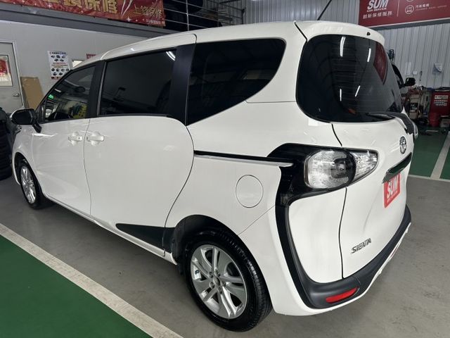 SIENTA  第5張相片