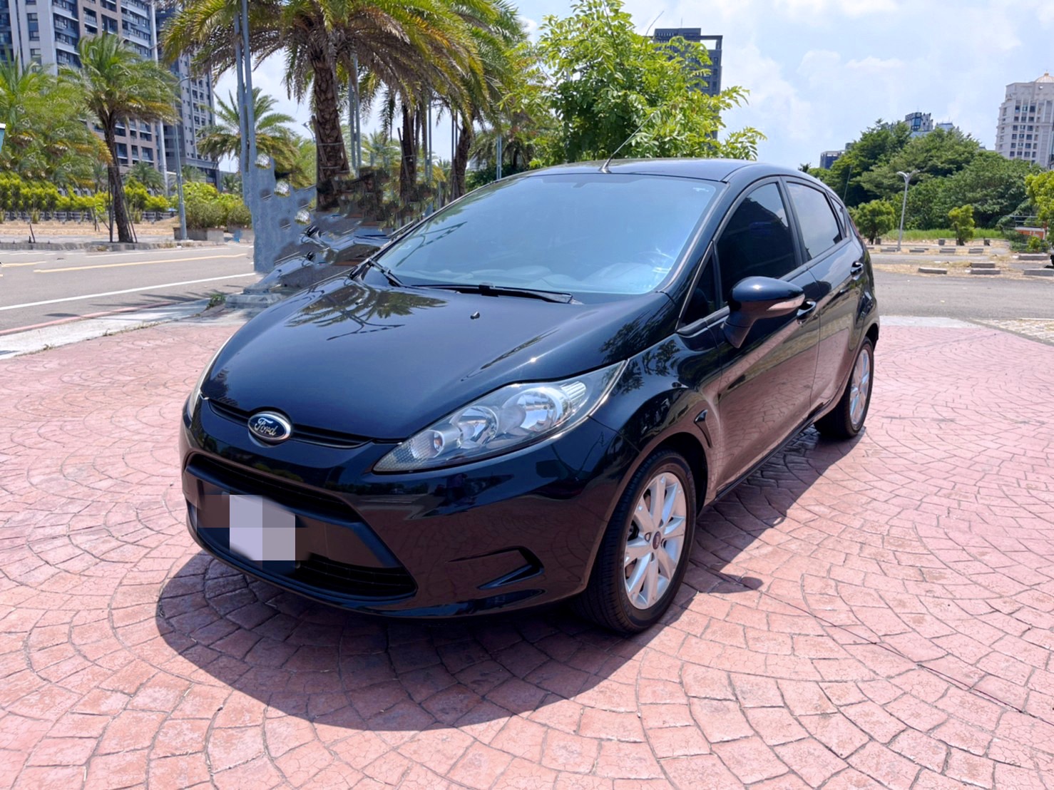 鴻毅汽車-2011年-福特 Fiesta -1.4-黑-第三方認證-網路優質好店-附設保修廠.售後服務免煩惱  第1張相片