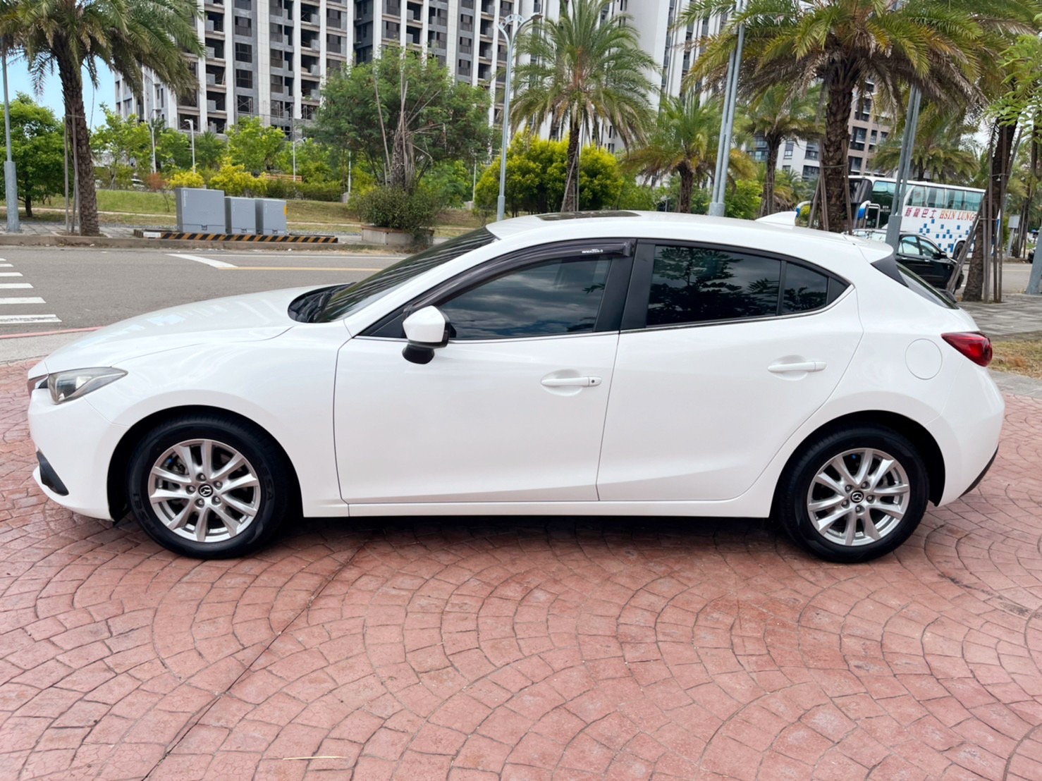 2015年-馬自達-Mazda3-2.0-魂動5門掀背車  第5張相片