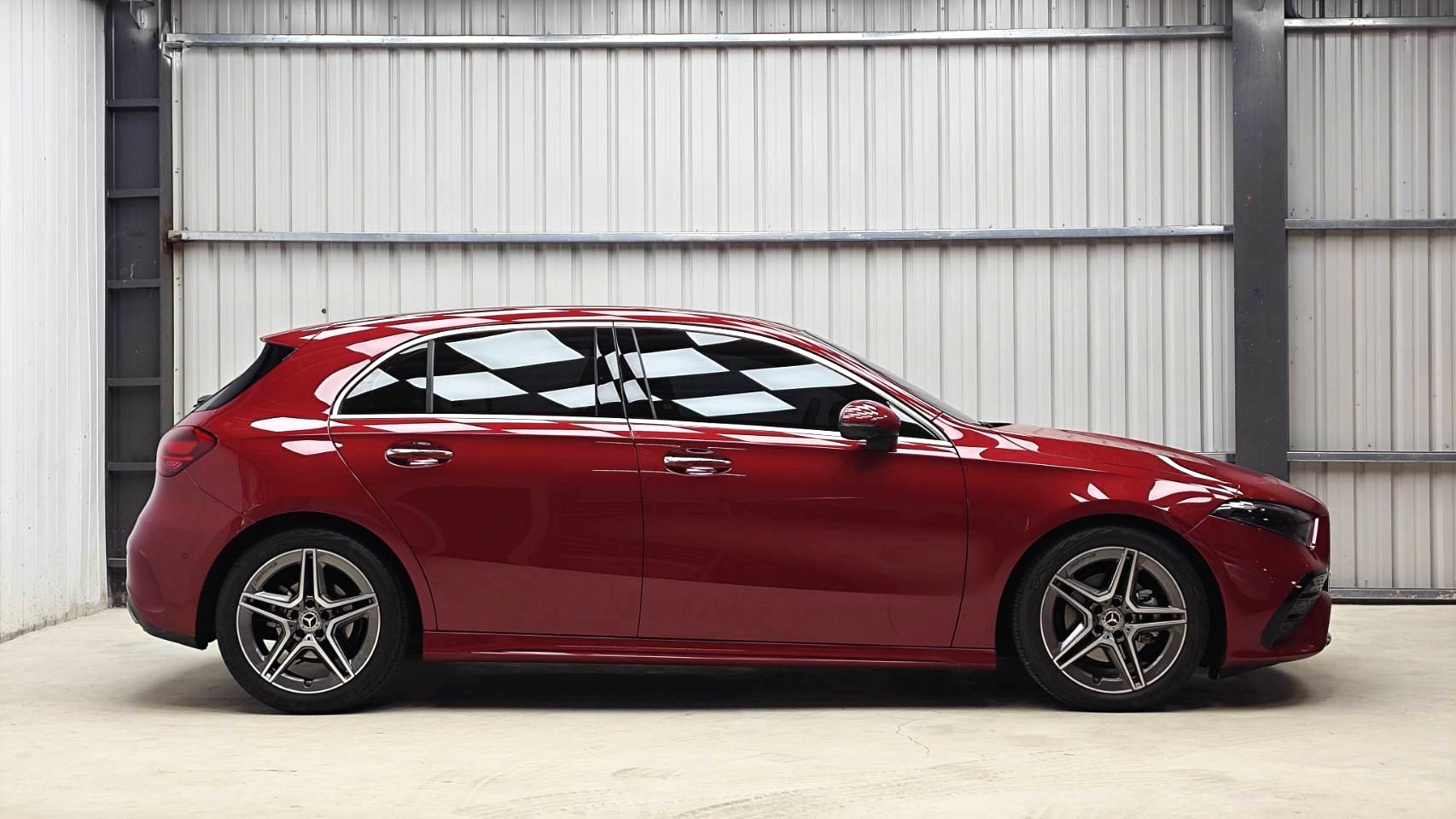實車實價 小改款 W177 A180 AMG 上極汽車  第2張相片