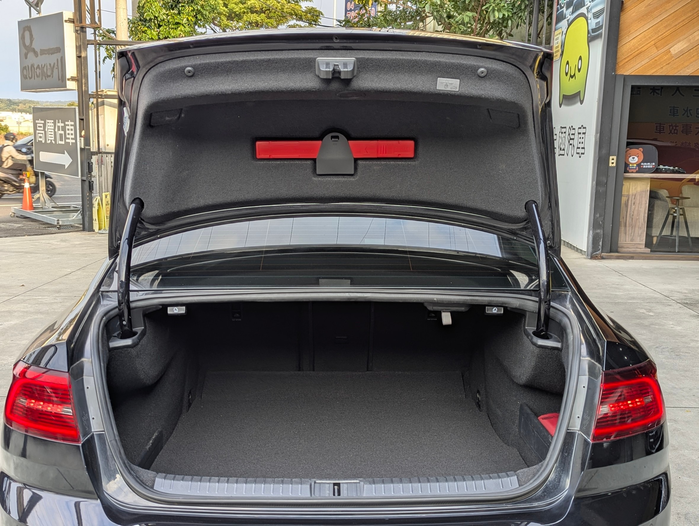 實車實價 Passat 280 TSI 原鈑件 上極汽車  第5張相片