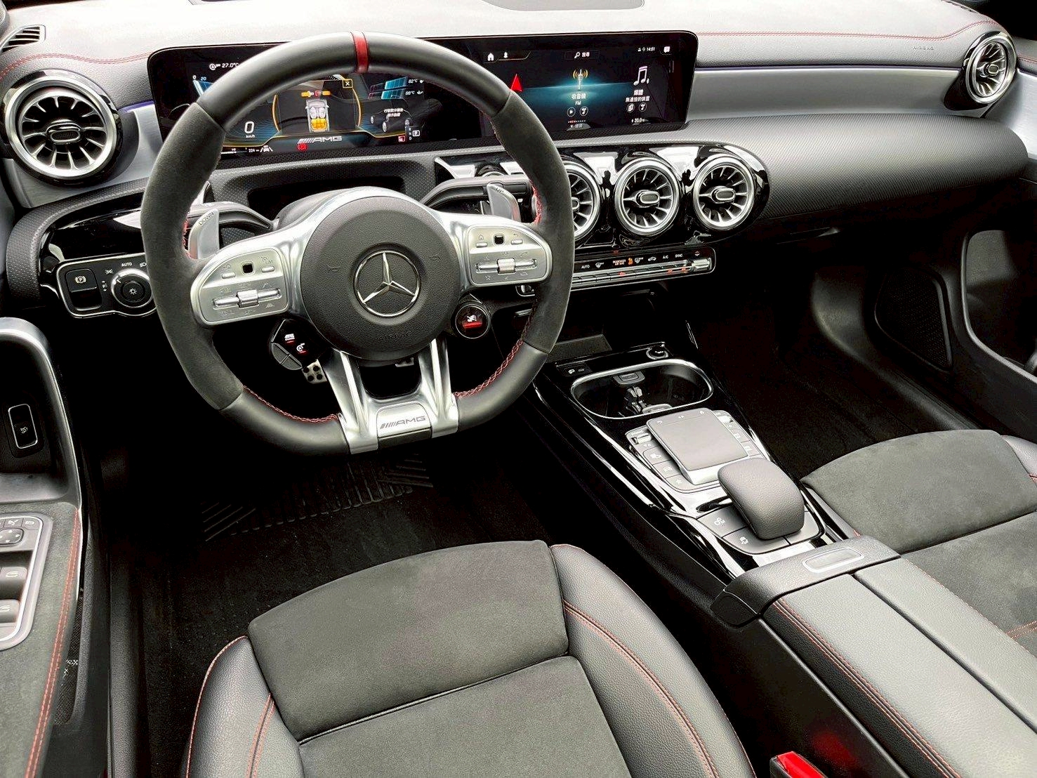 23P跟車 總代理 C118 AMG CLA45 S 原鈑件 上極汽車  第6張相片