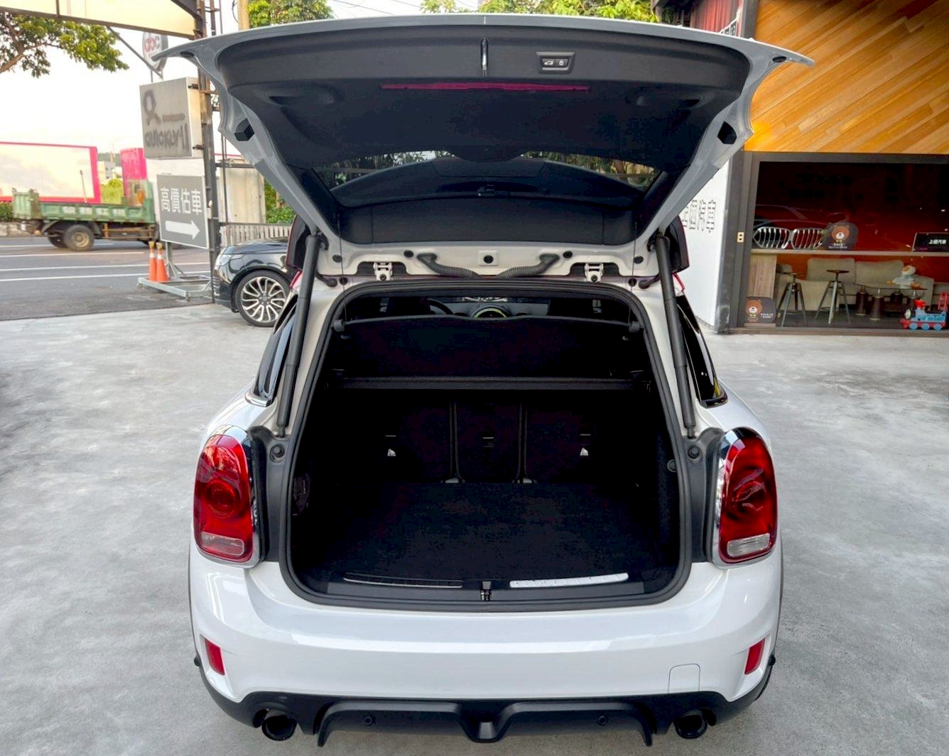 保固2年 F60 JCW 原鈑件 保固2年 認證車 上極汽車  第5張相片