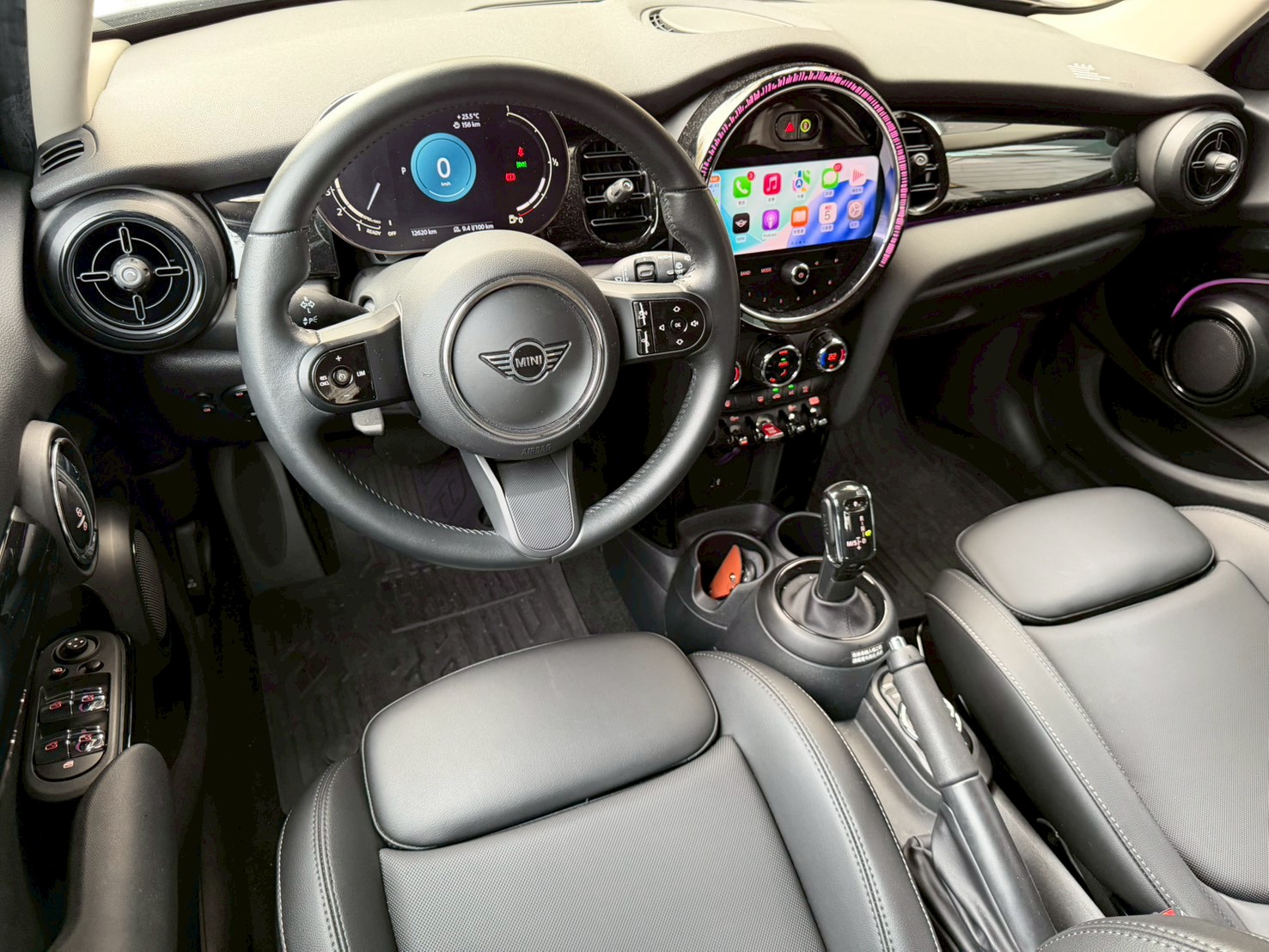 實車實價 F55 Mini Hatch 5D Cooper 保固 上極汽車  第5張相片