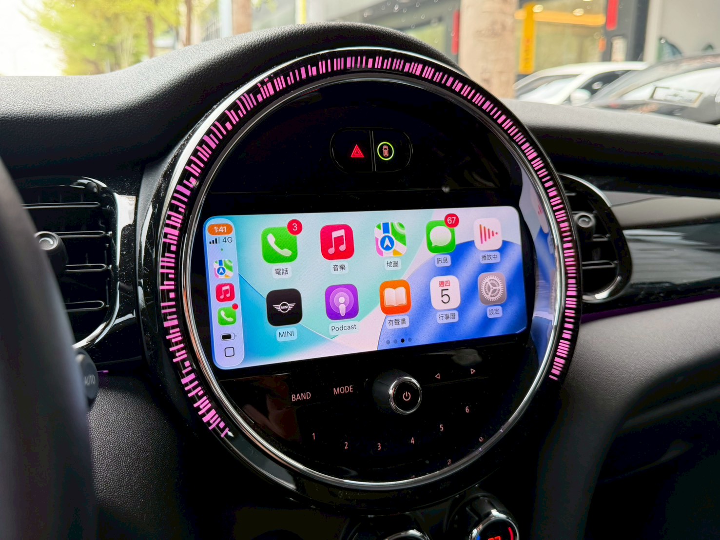 實車實價 F55 Mini Hatch 5D Cooper 保固 上極汽車  第6張相片