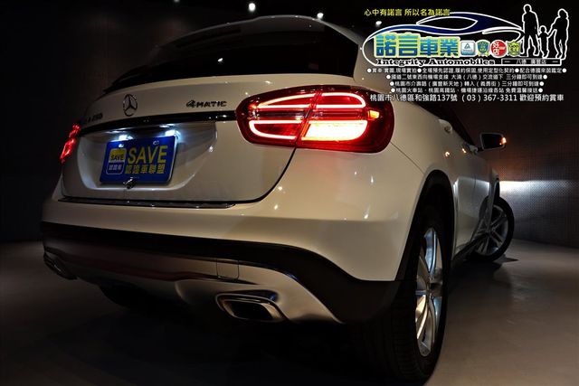 BENZ GLA250  第11張相片